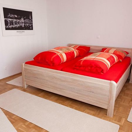 Ferienwohnung Kurrer Plankstadt Ngoại thất bức ảnh