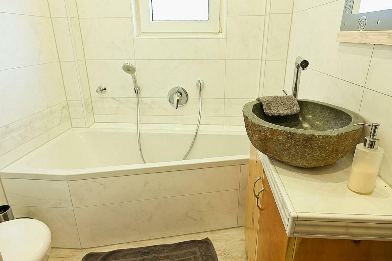 Ferienwohnung Kurrer Plankstadt Ngoại thất bức ảnh